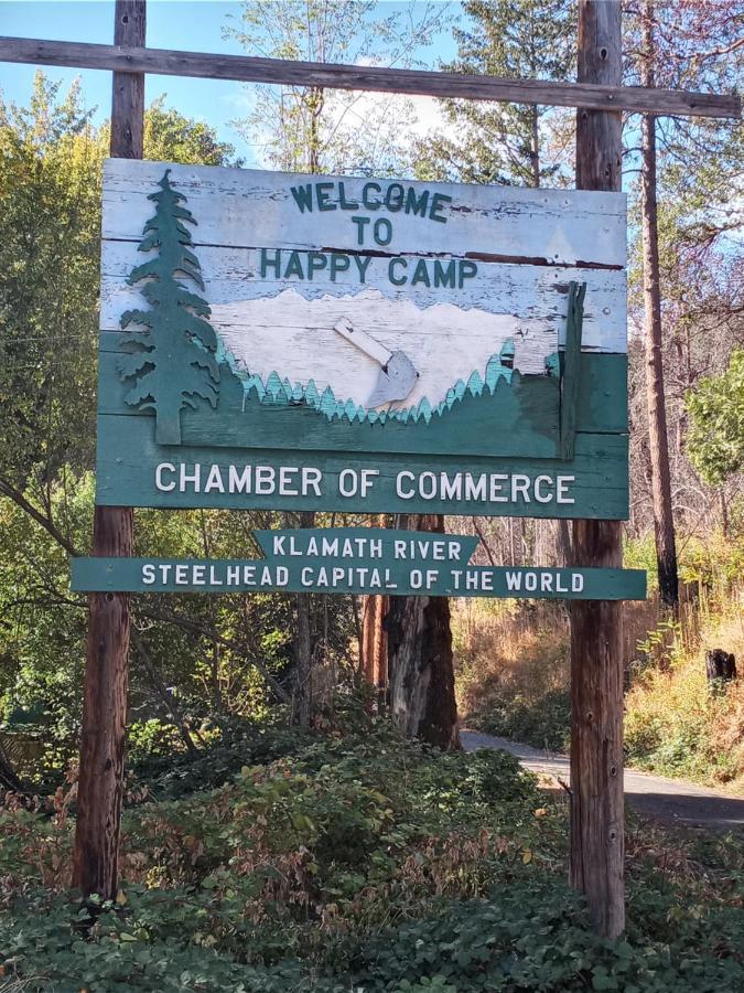Bigfoot Rv & Cabins Park Happy Camp Екстер'єр фото