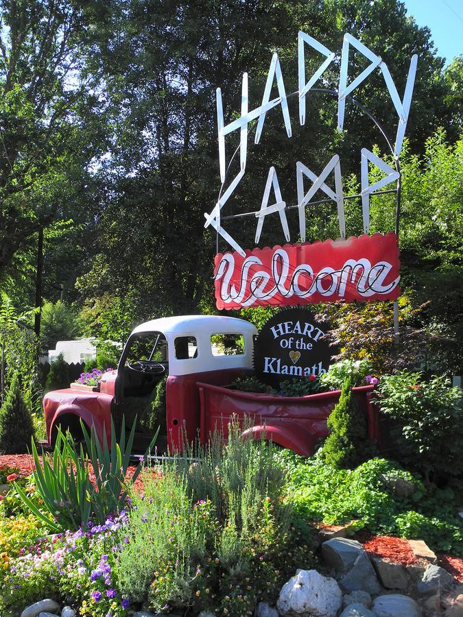 Bigfoot Rv & Cabins Park Happy Camp Екстер'єр фото